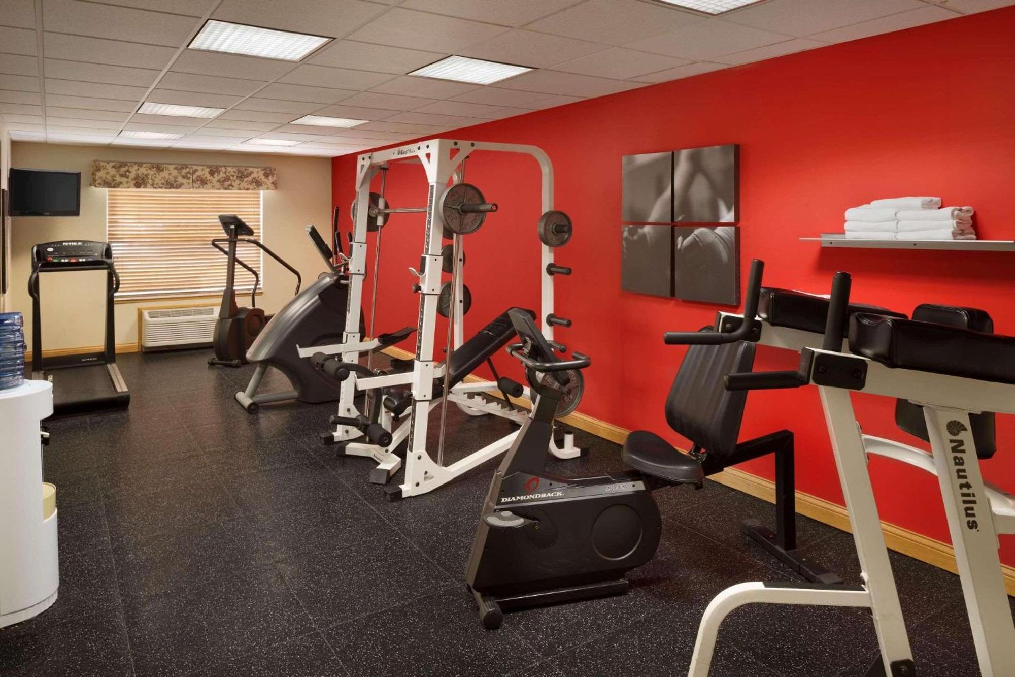 Country Inn & Suites By Radisson, Louisville East, Ky Exteriör bild