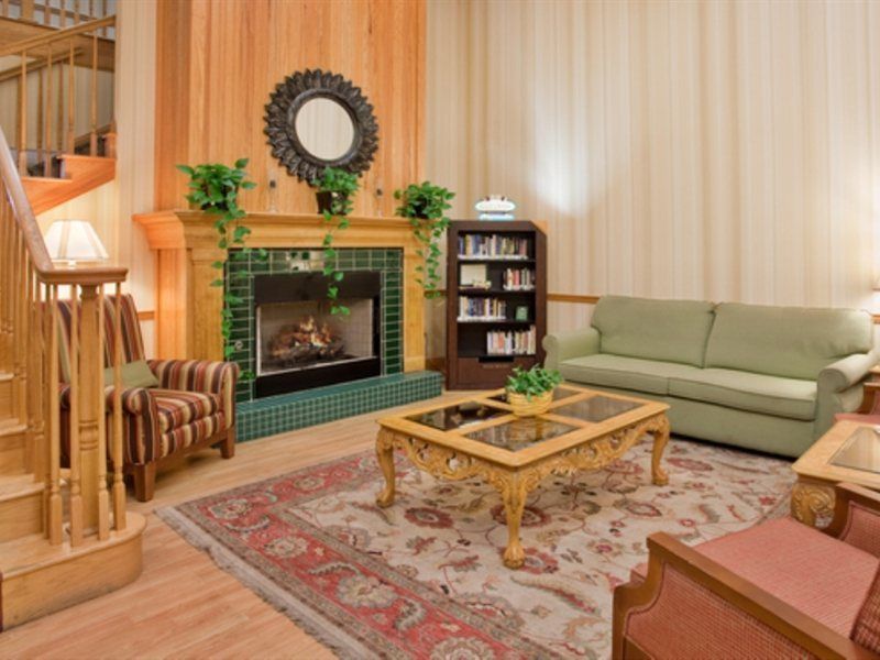 Country Inn & Suites By Radisson, Louisville East, Ky Exteriör bild