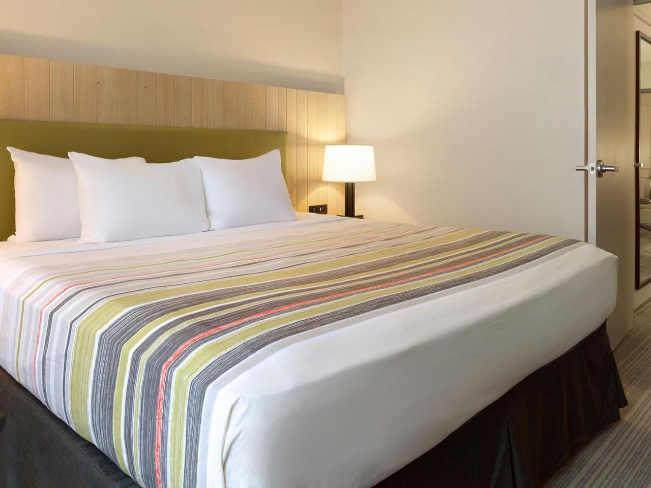 Country Inn & Suites By Radisson, Louisville East, Ky Exteriör bild
